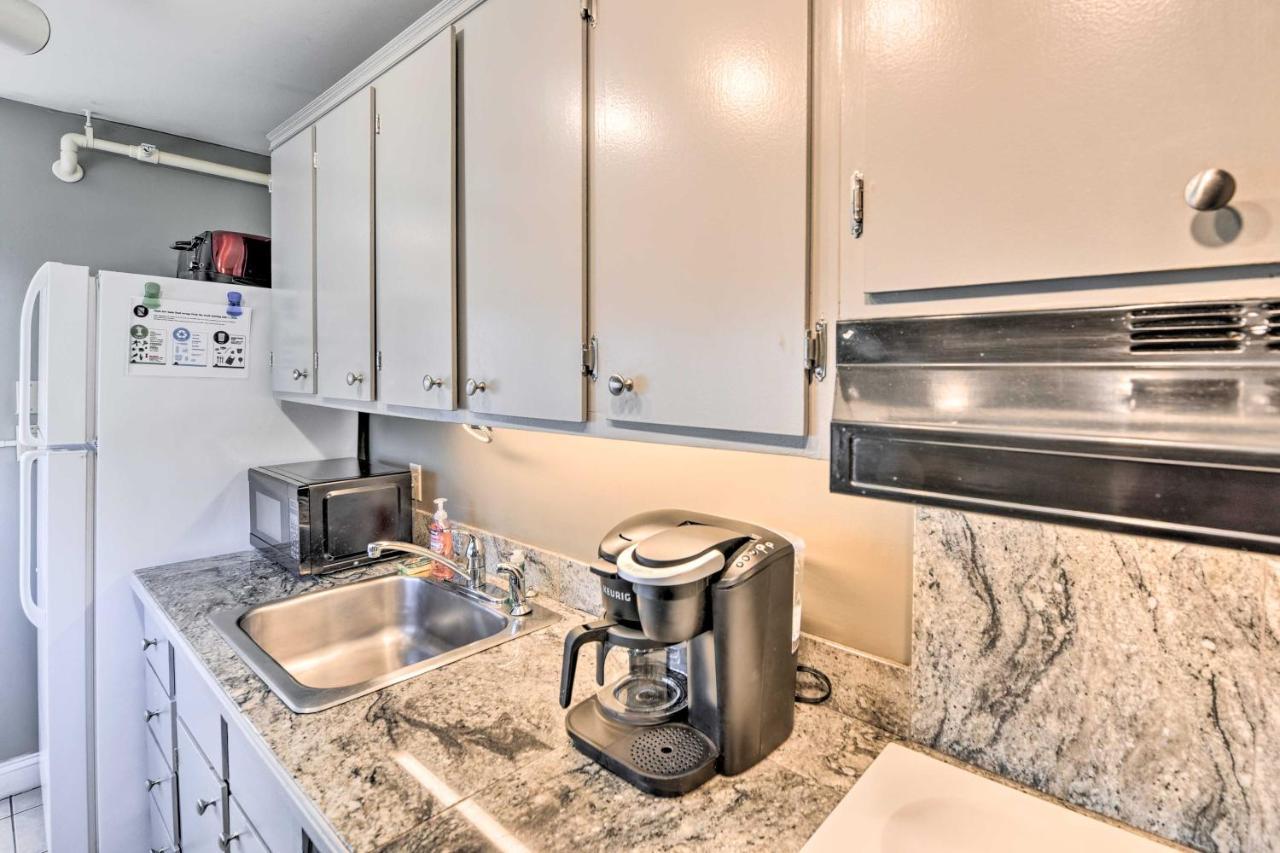 Mountain Condo With Views Near Hiking And Biking! Стоу Екстериор снимка
